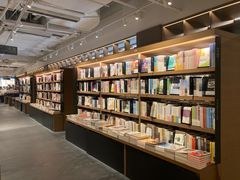 -茑屋书店(天目里店)