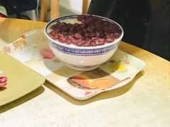 炖奶加红豆-百花传统甜品店(原址店)
