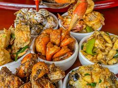 -岛中岛·海鲜大排档·万宁老字号(东澳店)