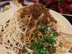 -巴厘龙虾·榜首油焖大虾(音乐学院·沿江酒馆店)