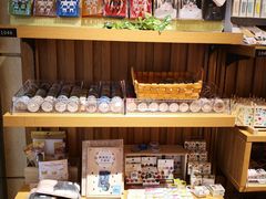 -百新书局(尚悦湾店)