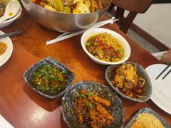 成都冷锅串串香-付小姐在成都(中山公园店)