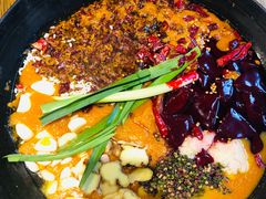 -周幺妹重庆老火锅(银泰城总店)