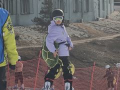 -华彬猛犸滑雪场