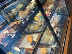 面包甜点陈列柜-星巴克(成都龙湖三千集店)