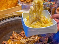 -锅当当铁锅炖烀饼王(长泰广场店)