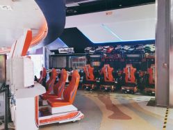 -嗨翻Hi-Fun竞技主题乐园·蹦床团建生日聚会(五棵松华熙店)