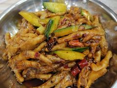 干锅姜辣凤爪-江城燕子大排档(江汉路步行街店)