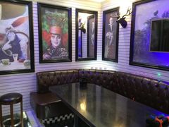 -MIDI咪邸酒吧主题KTV(东方商业街店)