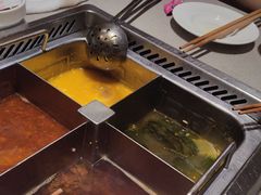 -海底捞火锅(新松江路店)