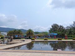 -亚龙湾中心广场