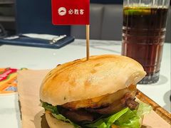 -必胜客(吾悦广场店)