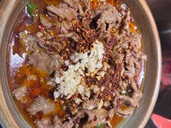 盐帮水煮牛肉-懒人盐府人家·自贡大麻鱼(安贞店)
