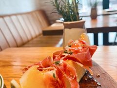 -La Strada(安福路店)