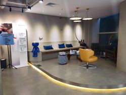 -变画·发型STUDIO