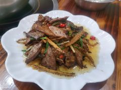 -阿伟传统油茶
