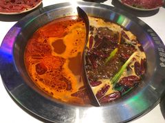 -卤校长重庆火锅(国兴店)
