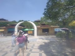 -热带风暴水上乐园