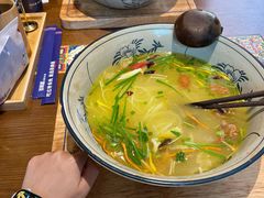 -芸南道·过桥米线(昆明老街旗舰店)