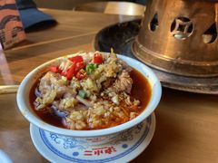 -炉小二铜锅牛蛙•川湘菜(三里屯店)