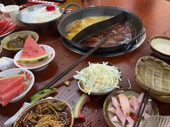 -赵美丽·重庆社区火锅·直营店(火车东站·中豪国际店)