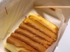 原味法国海绵蛋糕-汤姆大师傅鲜香牛肉饼(深圳保利文化广场店)