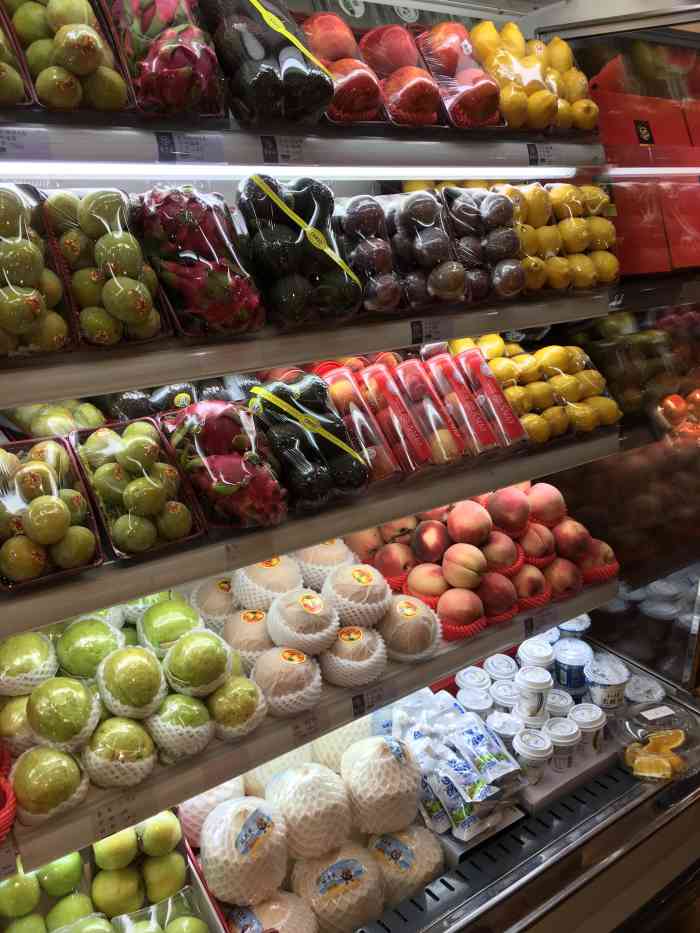 果珍好(滨江丽景店)-"果真好是一家连锁水果店,这家是滨江丽景店.