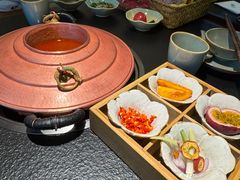 -菌自由丨野生菌火锅特色庭院餐厅(丽江古城店)