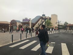 -迪士尼乐园停车场