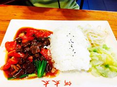 -何太太馄饨面铺(大浒东苑店)