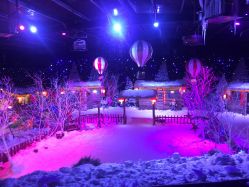 -圣名游乐城冰雪大世界