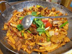 -富正毅三下锅·湘西韵味(天门山索道店)