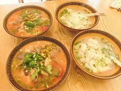 -肇兴特色牛肉粉