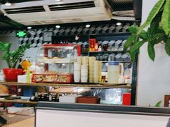 -新澳港式茶餐厅(余姚路店)