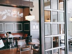 大堂-星巴克(杭州银泰城西一店)
