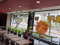 -麦当劳(新新大道岗丰店)