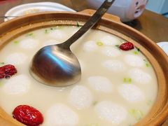 -楚山晓·湖北菜(武汉光谷K11店)