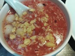 酒酿圆子核桃羹-小城故事·地道宁波味(月湖盛园店)