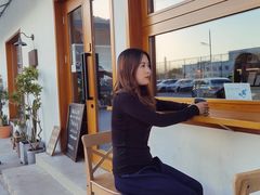 -AHAVA·Fang Baking Studio