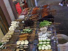 自助取餐区-花水湾红太阳牛肉汤锅