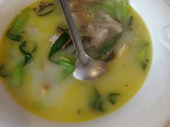 荠菜元子-眷江南之小蓝鲸(王府大街店)