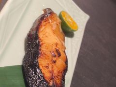 -铭牛烧肉·和牛海鲜自助(高新月牙湖店)