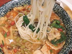 -粉家柳州螺蛳粉(杨宅路店)