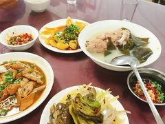 -中和裴氏蹄花(府河路店)