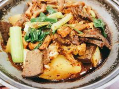 牛腩萝卜-园林美食城·本土农家菜(杨和镇店)