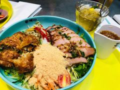 香茅烤猪颈肉春卷捞檬-蔡澜PHO(海岸城店)