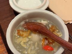 -银米·云南传统过桥米线(双廊黑金冠店)
