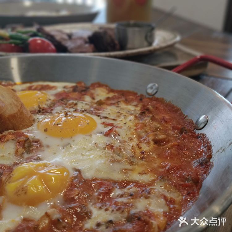 这家西餐厅棒极了[啤酒][牛排]