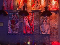 -INLOVE Live House
