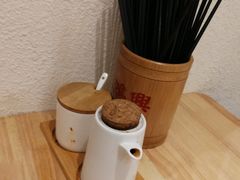 -朱鸿兴面馆(镇湖店)